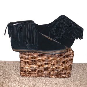 Women Aerosoles Good Fun Fringe Booties Size 9 NEW